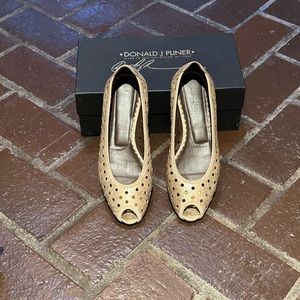 Donald J Pliner Leather Ballet Flats